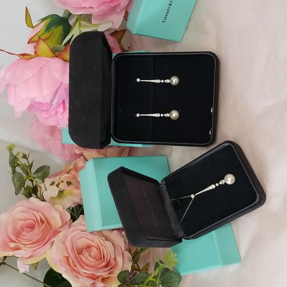Tiffany & Co. (RARE) platinum diamond legacy perl jazz drop sets.